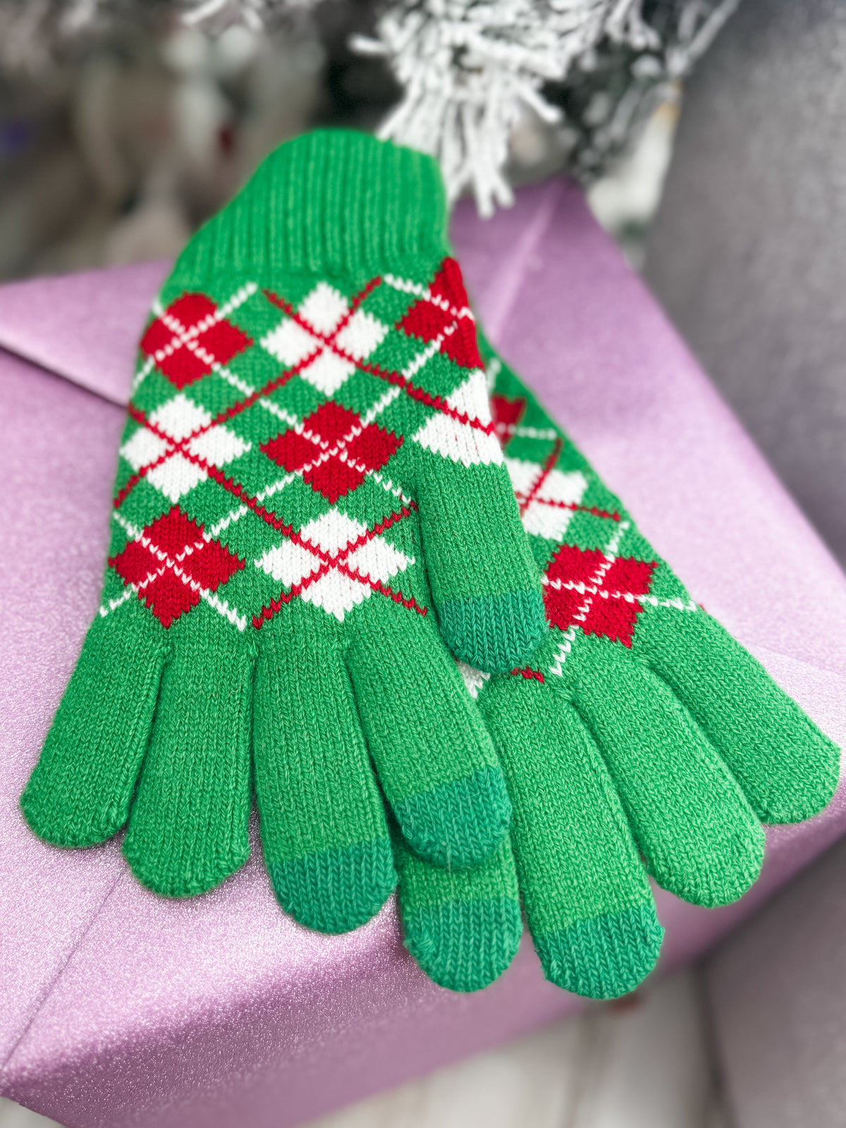 Argyle Touch Smart Gloves - Green - EOS Final Sale