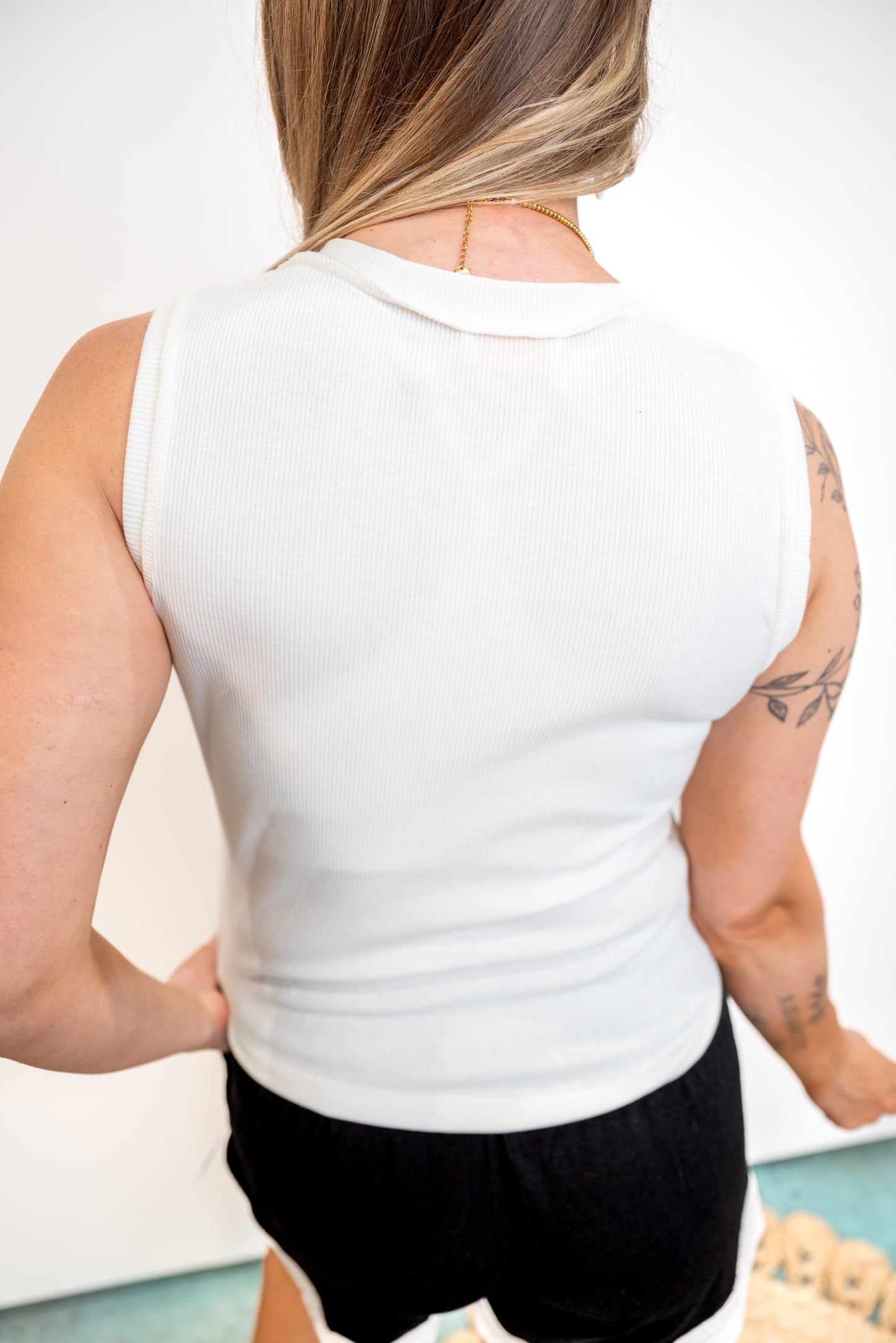 Ribbed Tank With Exposed Seam Detail - White Final Sale