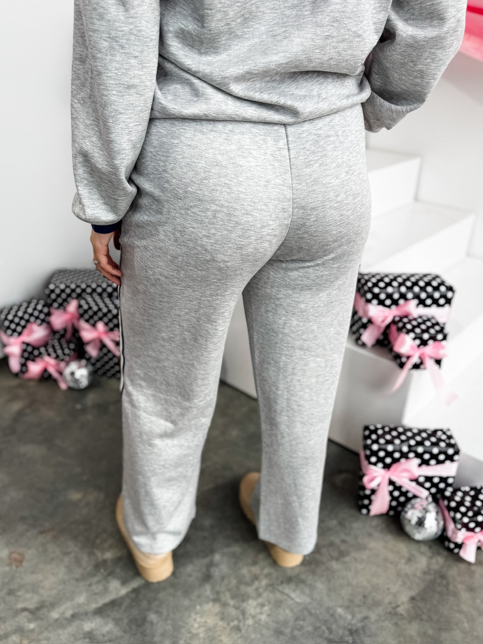 Vivid Lines Lounge Set