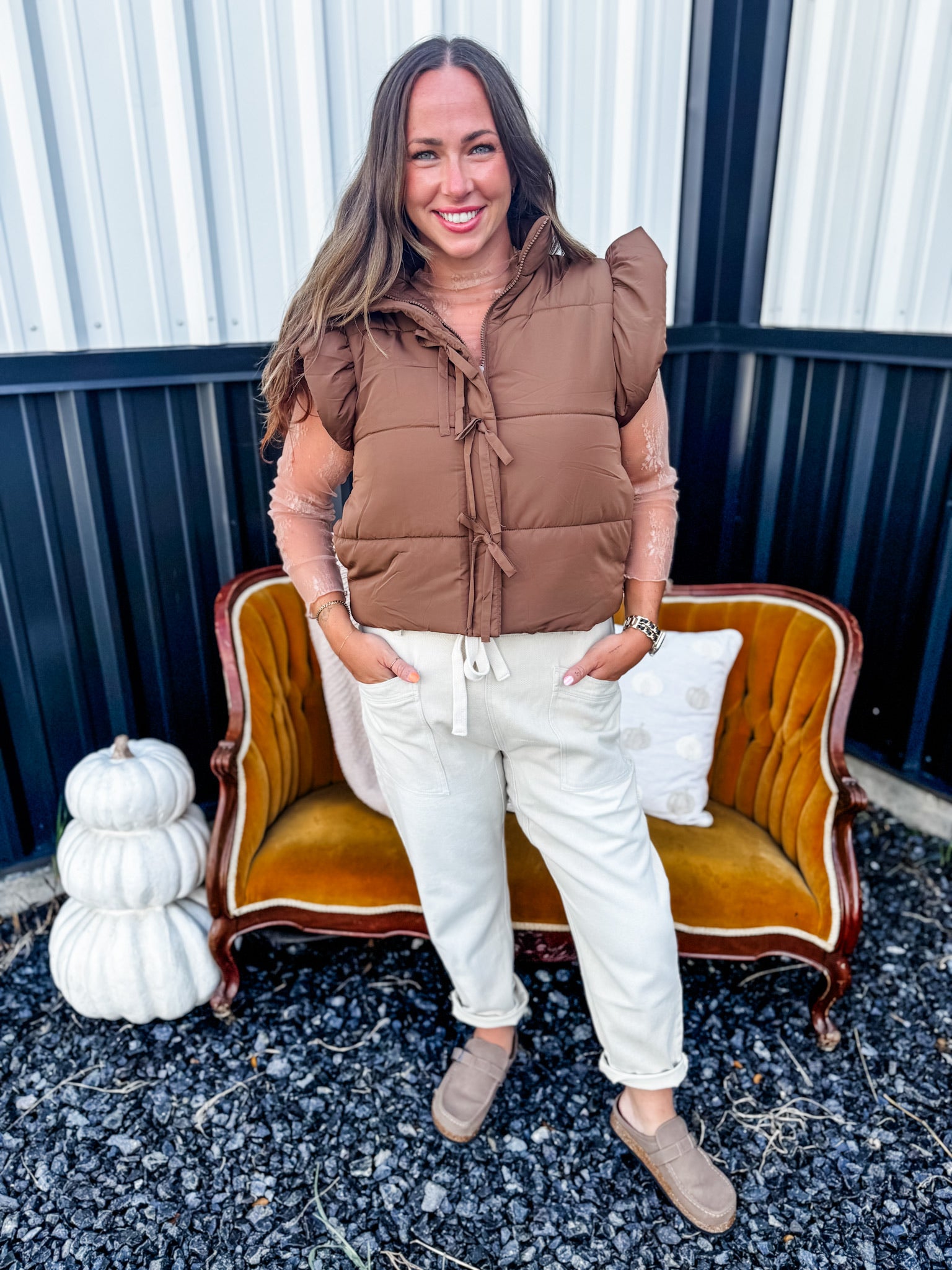 Bow & Bold Vest - Brown