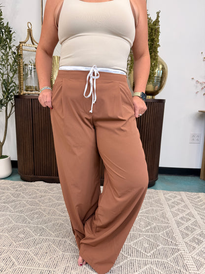 Contrast Waist Wide Leg Pants
