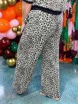 Well Used Set - Black