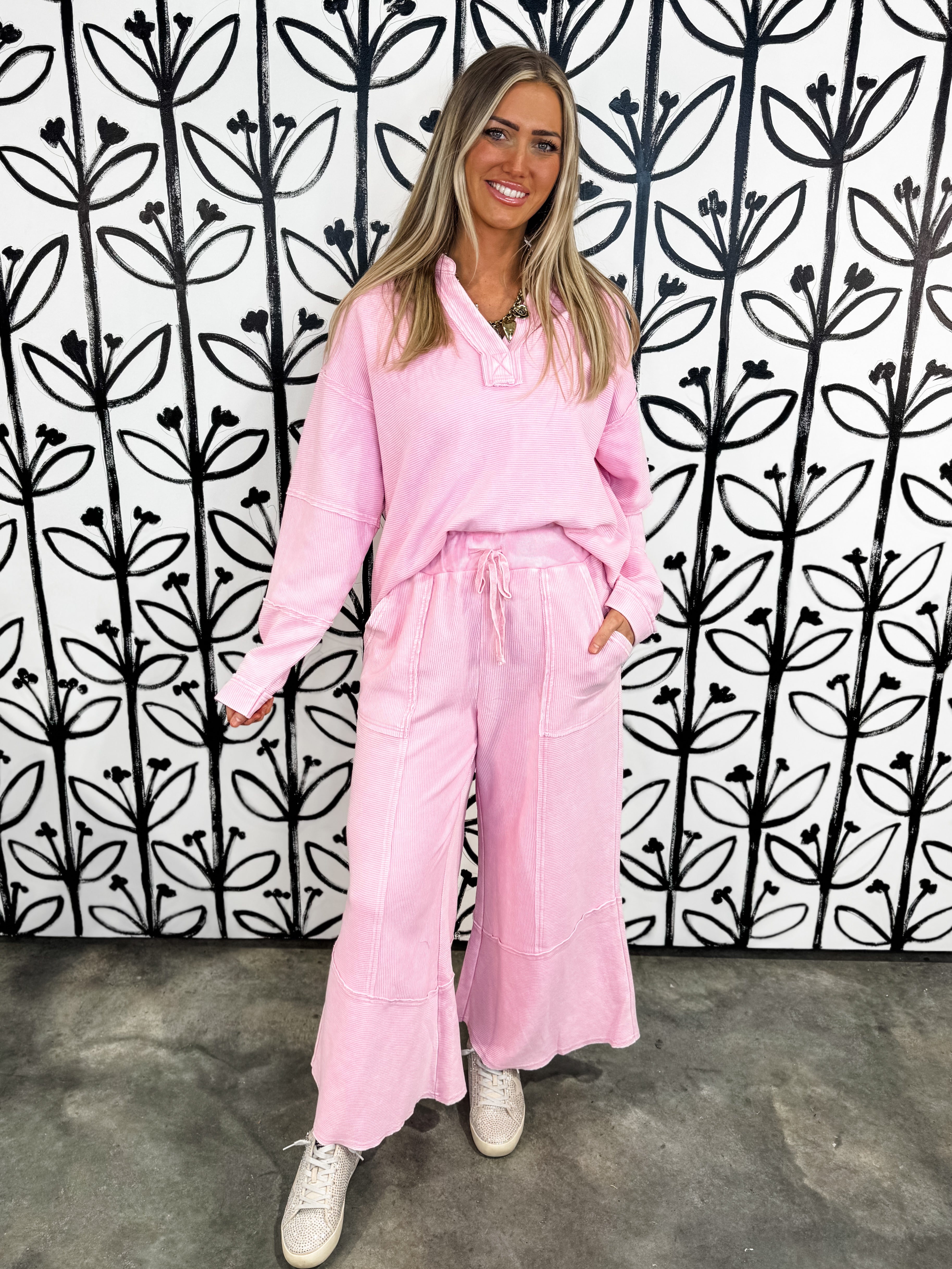 Soft Echo Bellbottoms - Pink