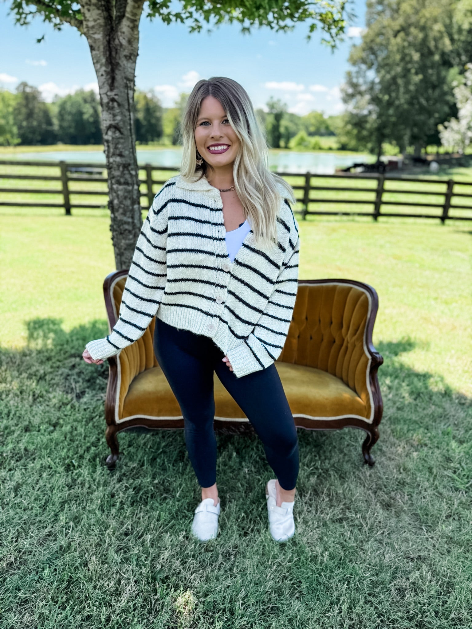 Ivy Row Cardigan - Taupe