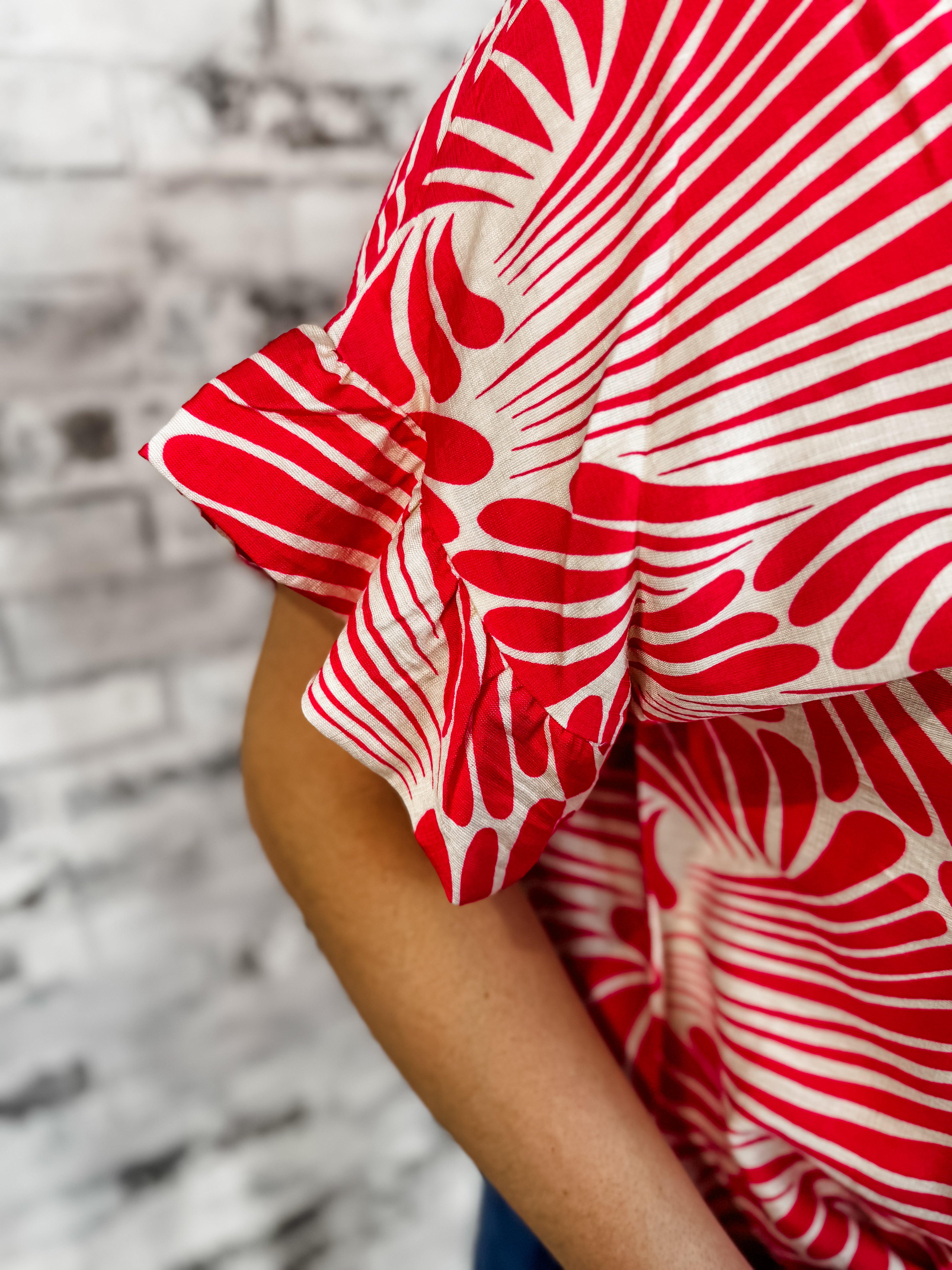 Dainty Drift Top