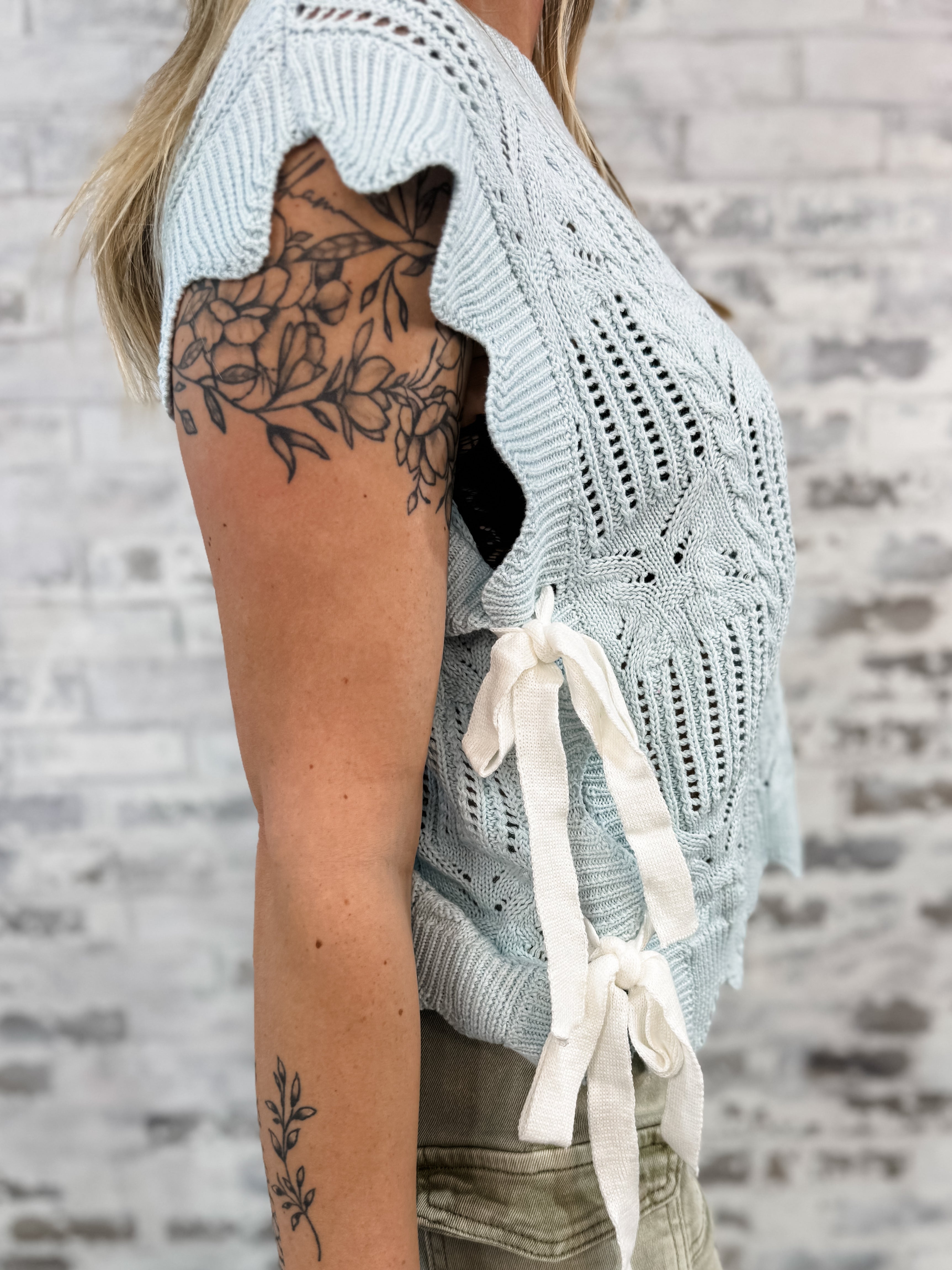 Sweet Scallop Tie Sweater Top - Blue