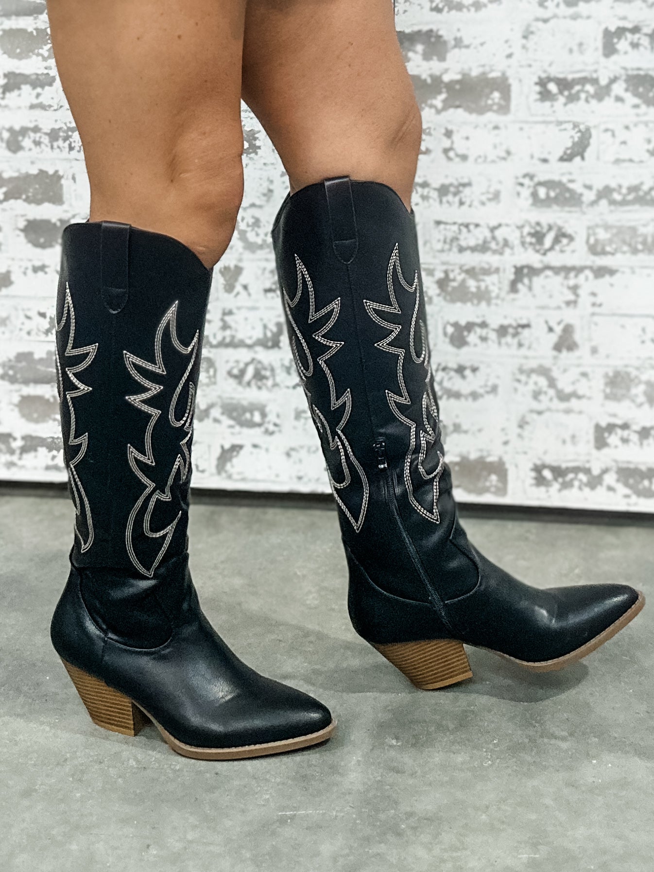 Oregon Cowgirl Boot - Black