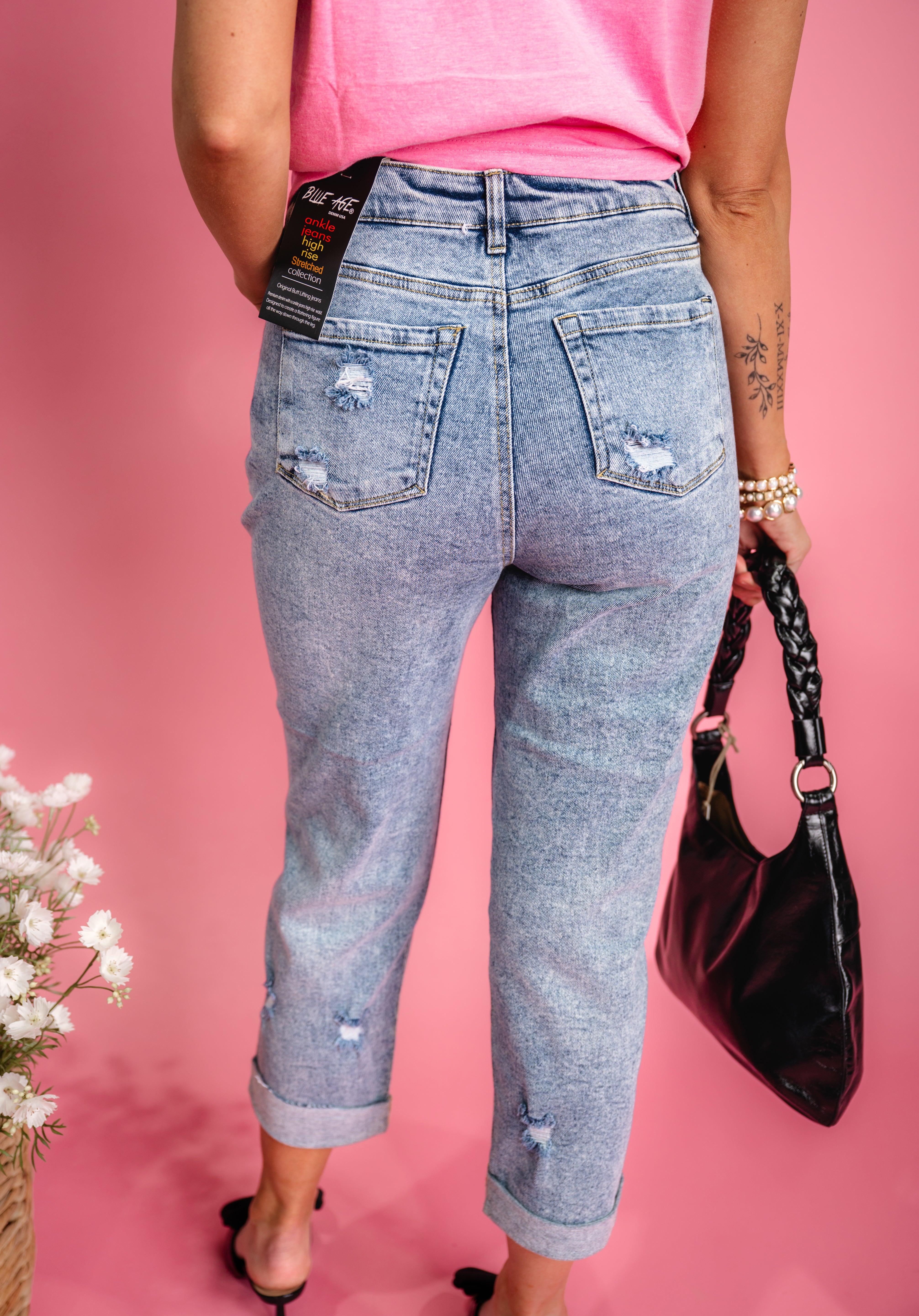 Amy Ripped Boyfriend Jeans