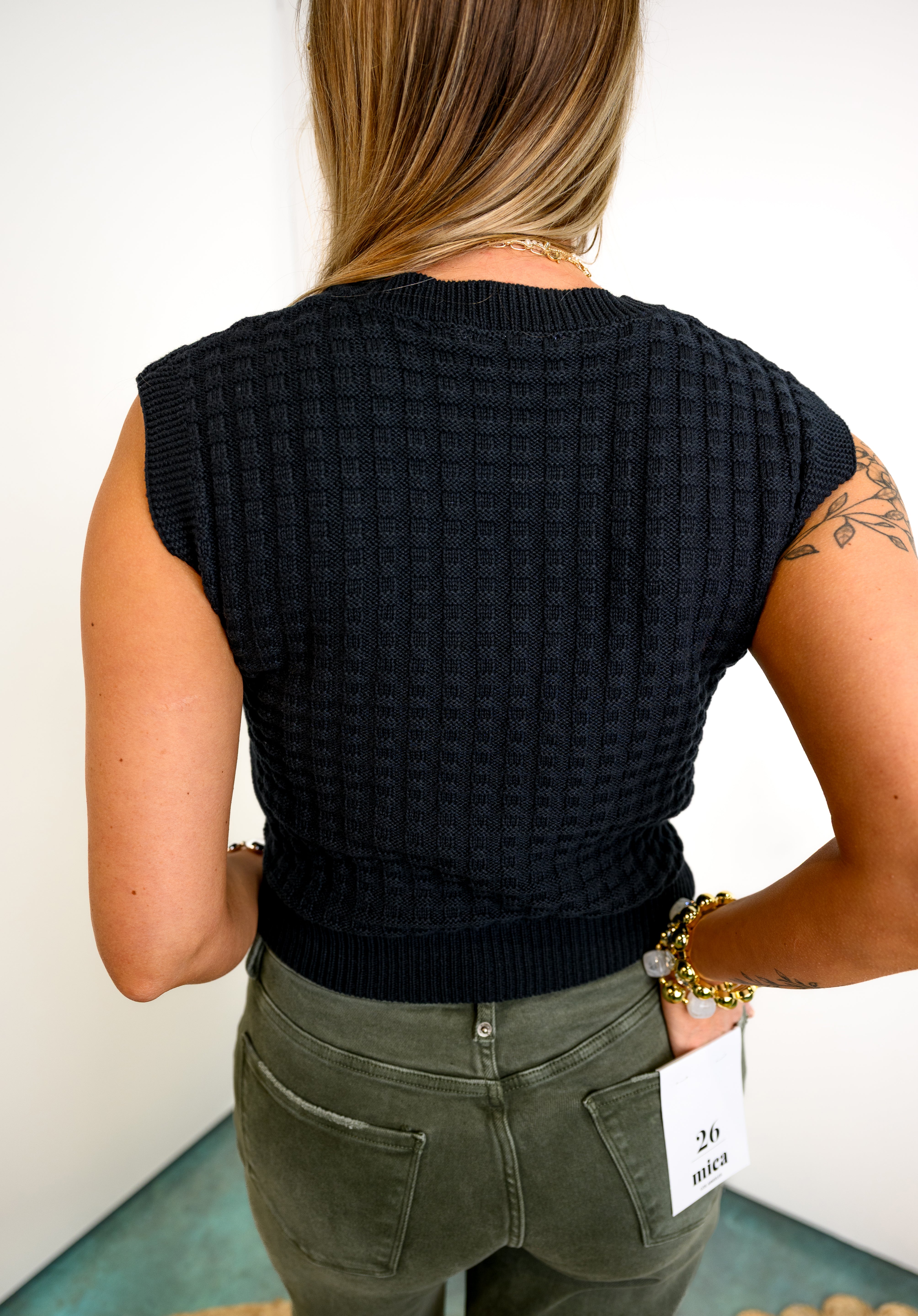 Blossom Weave Top - Black