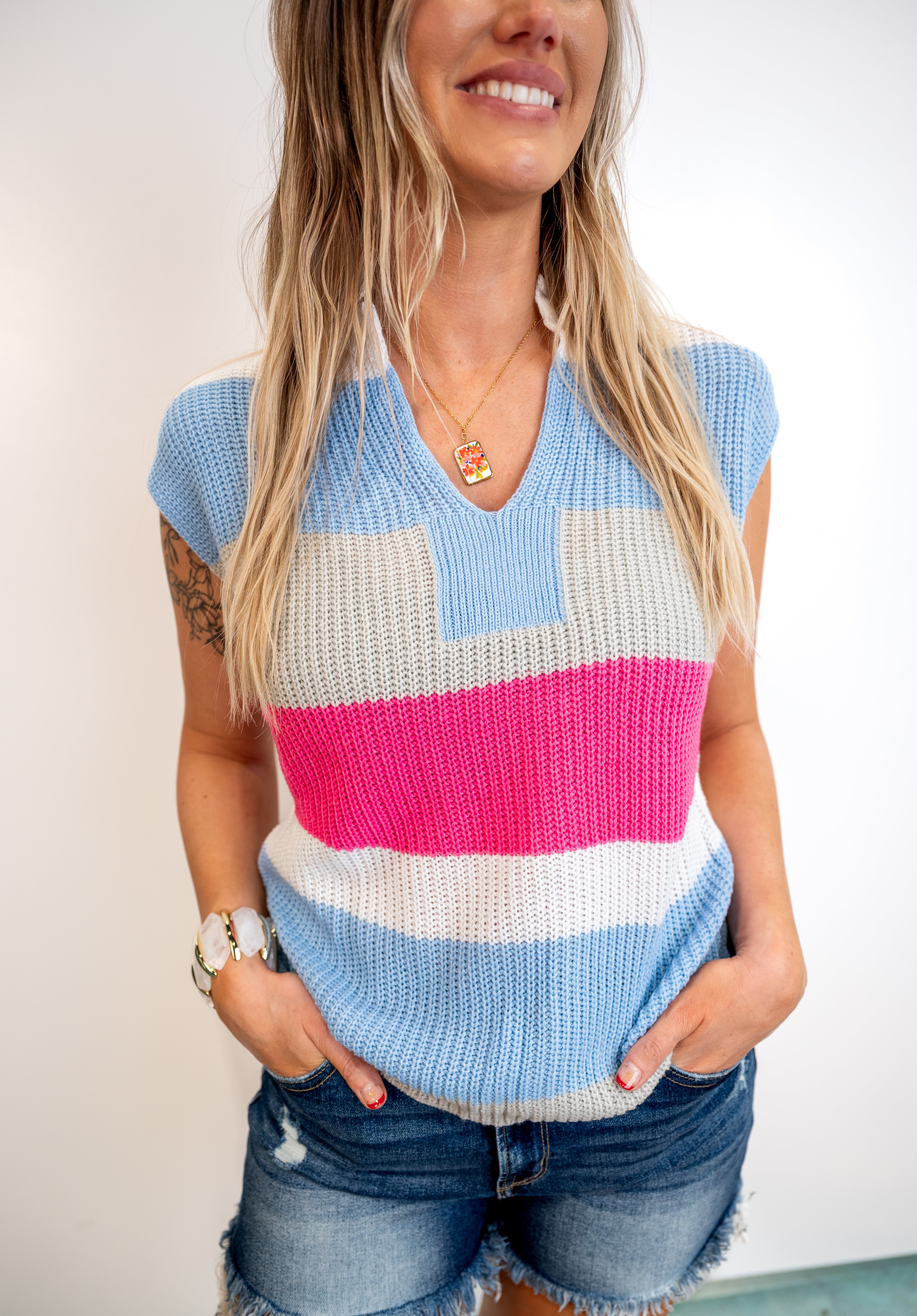 Bold Color Block Sleeveless Knit Sweater