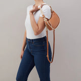 HOBO Mia Crescent Small - Warm Cashew