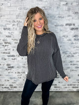 Relaxed Horizon Twist Rib Top - Black