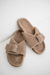 Crossed Band Sherpa Slides