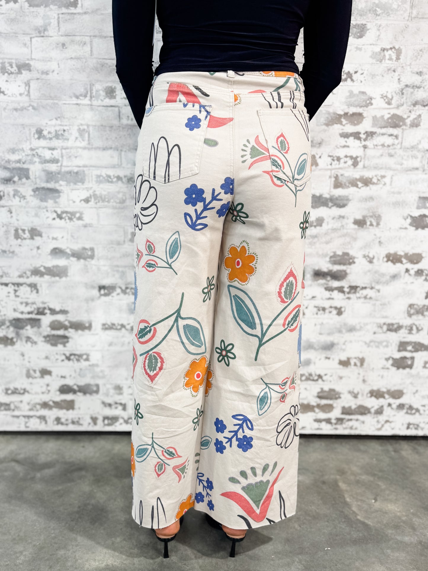 Horizon Flow Pants - Stone - EOS Final Sale