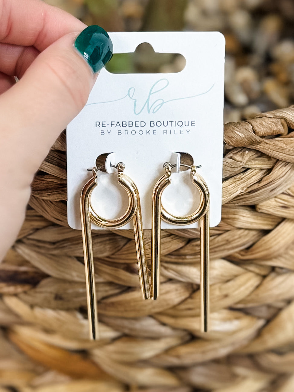 Chic Shimmer Drop Earrings