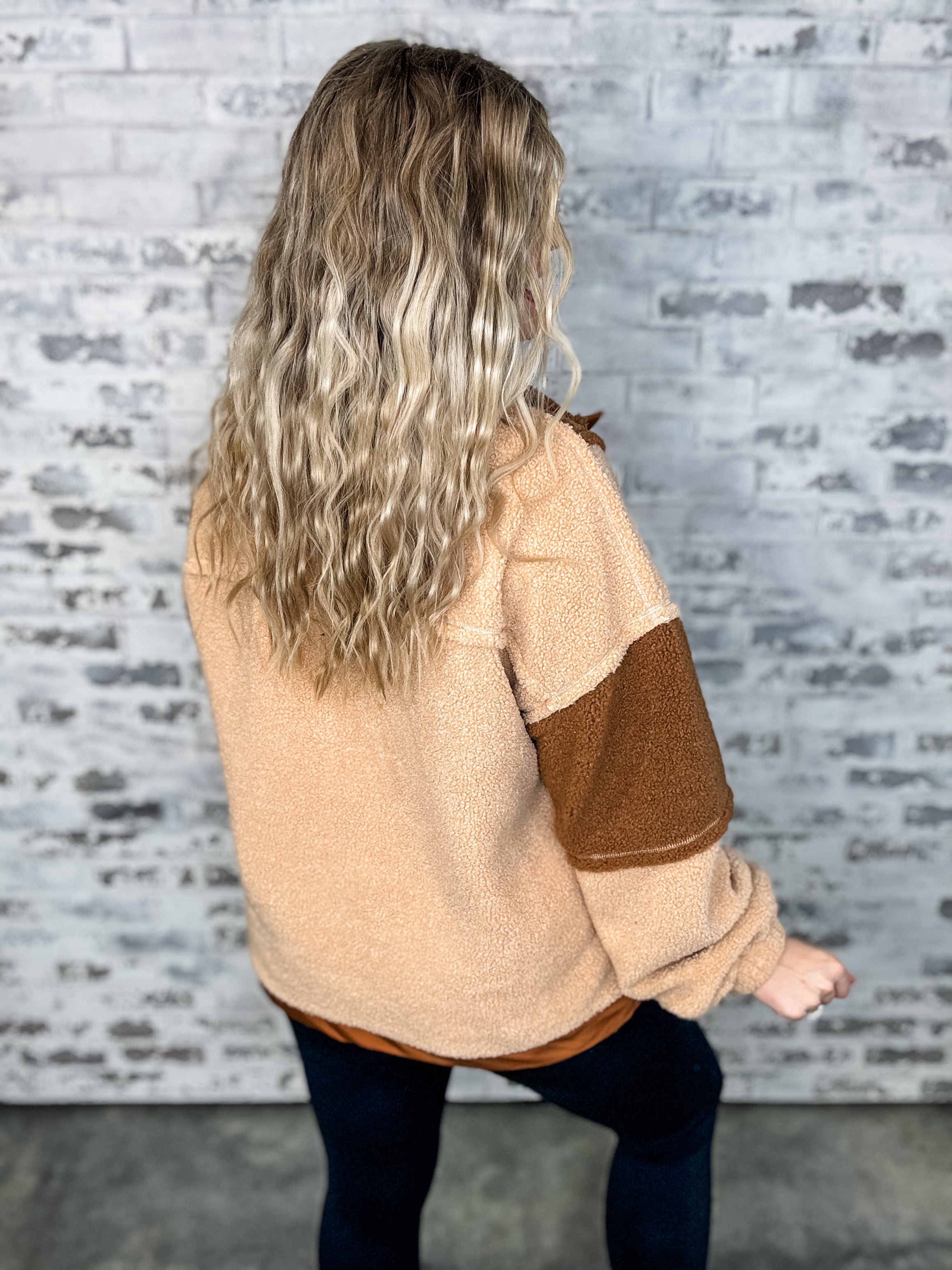 Timeless Drift Pullover