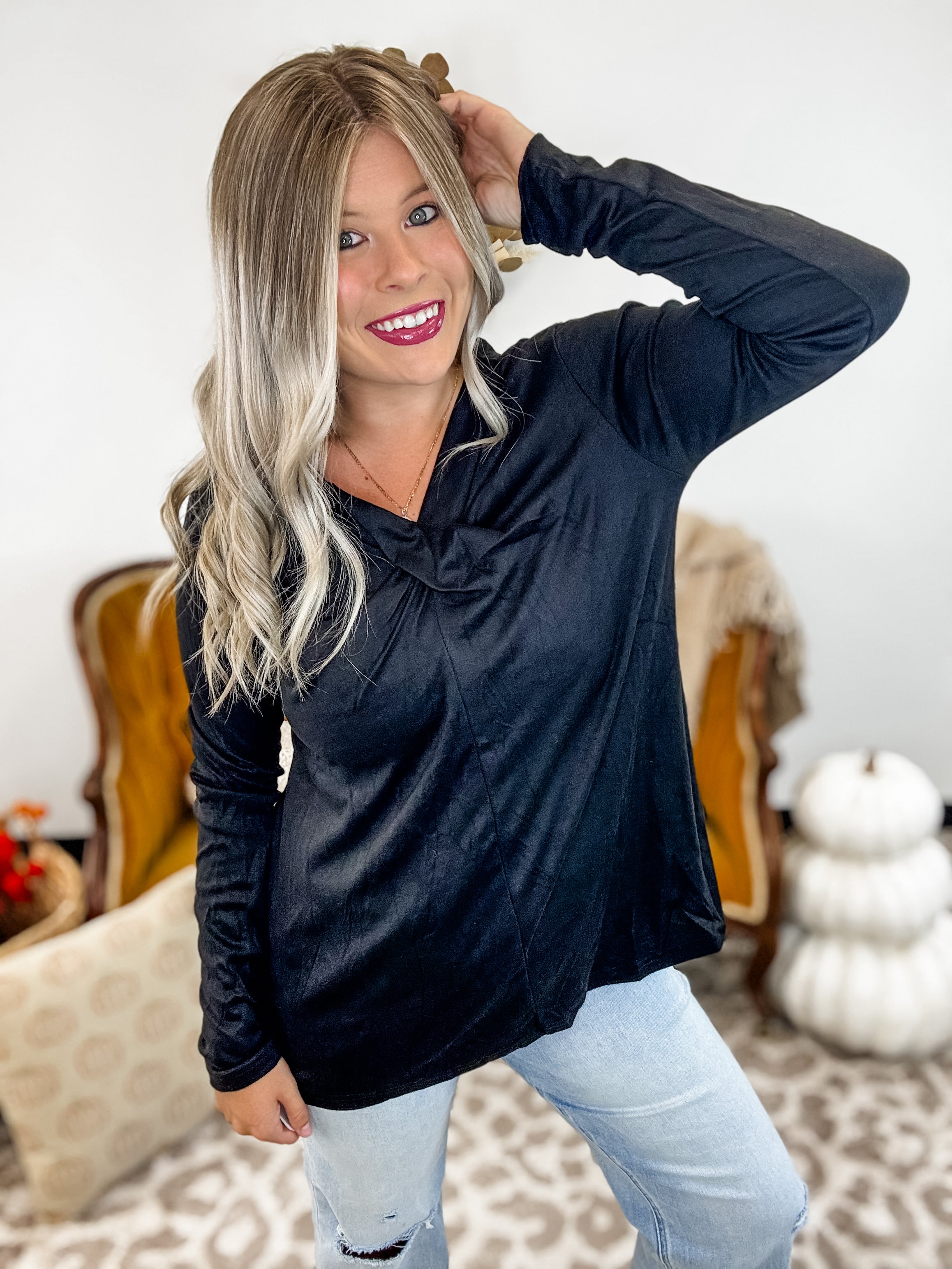 Knotted Twist Top - Black FINAL SALE