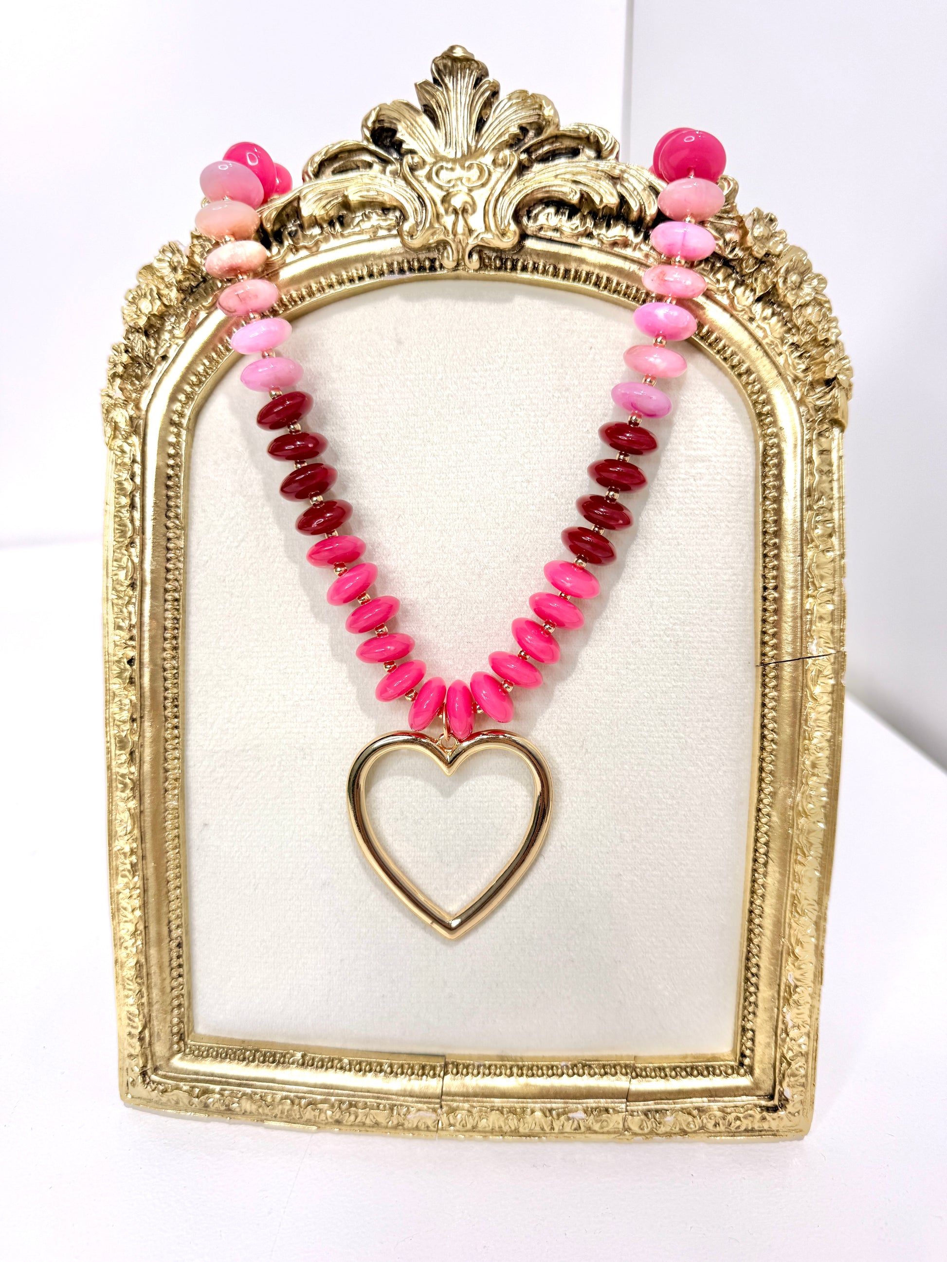 Marble Bead Heart Pendant Necklace