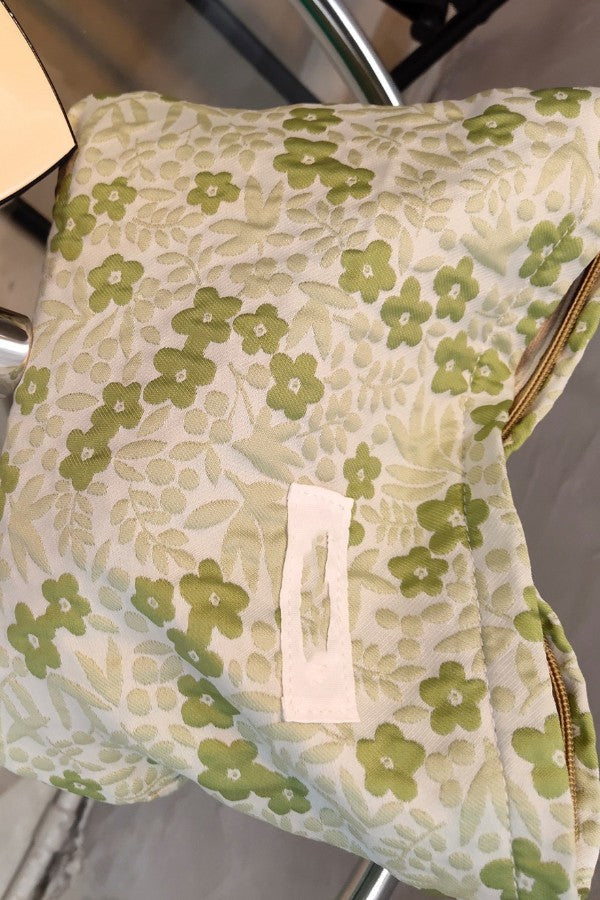 Everyday Luxe Wash Bag - Grass Green | DOORBUSTER