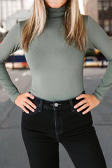 Seamless Edge Top - Green FINAL SALE