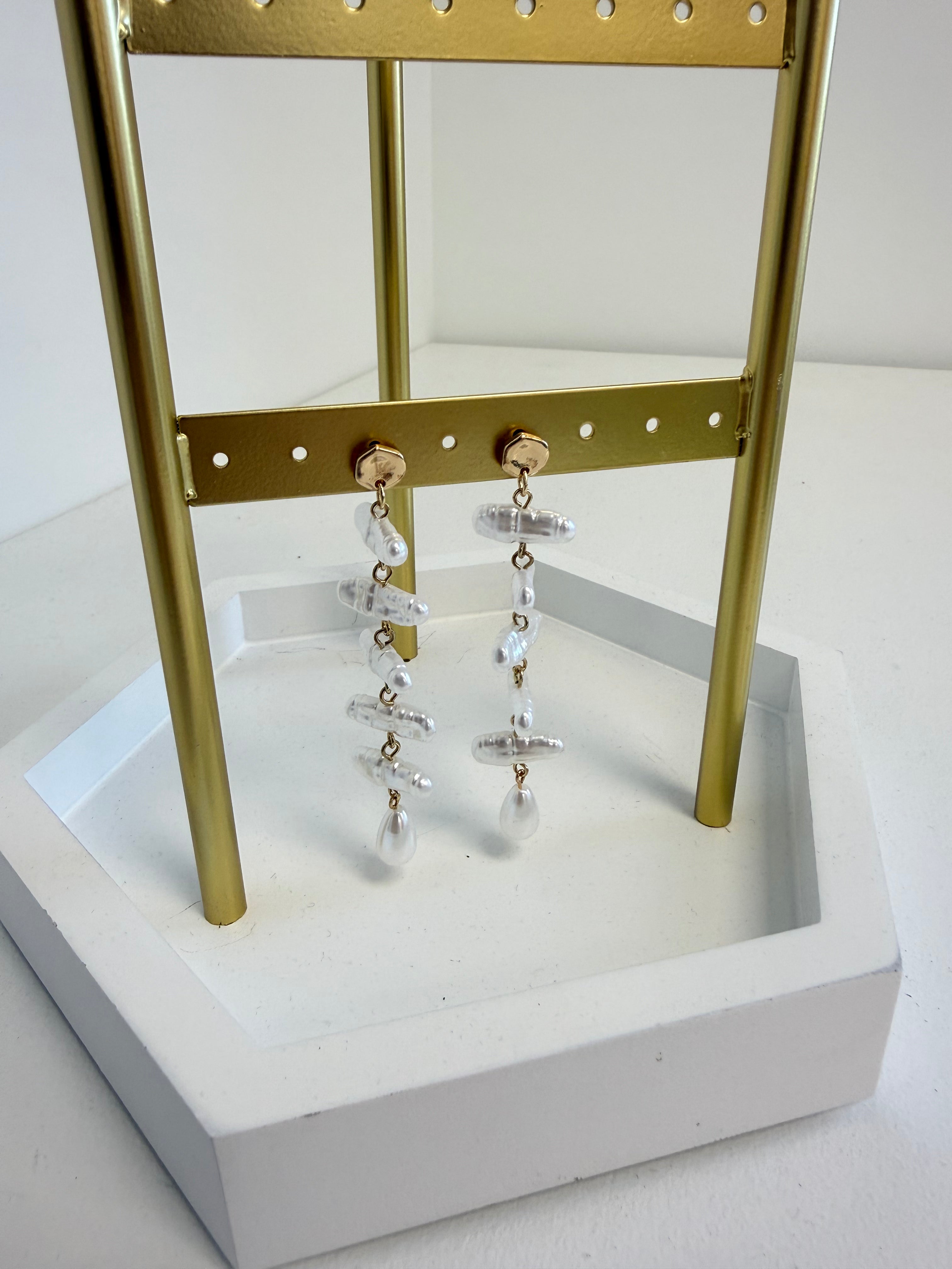 Cascading Baroque Pearl Tiered Drop