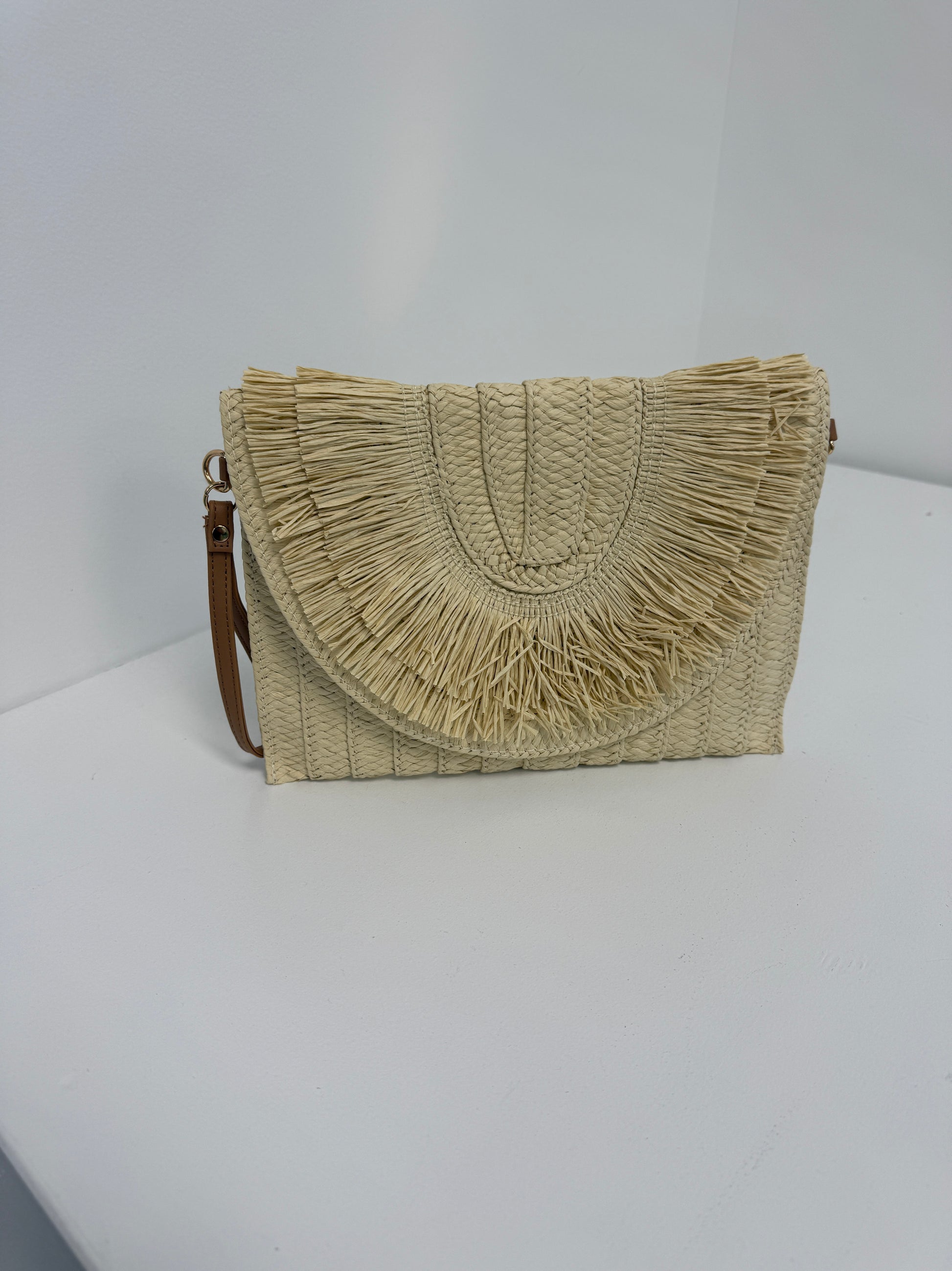 Tiki hut purse (Final Sale)