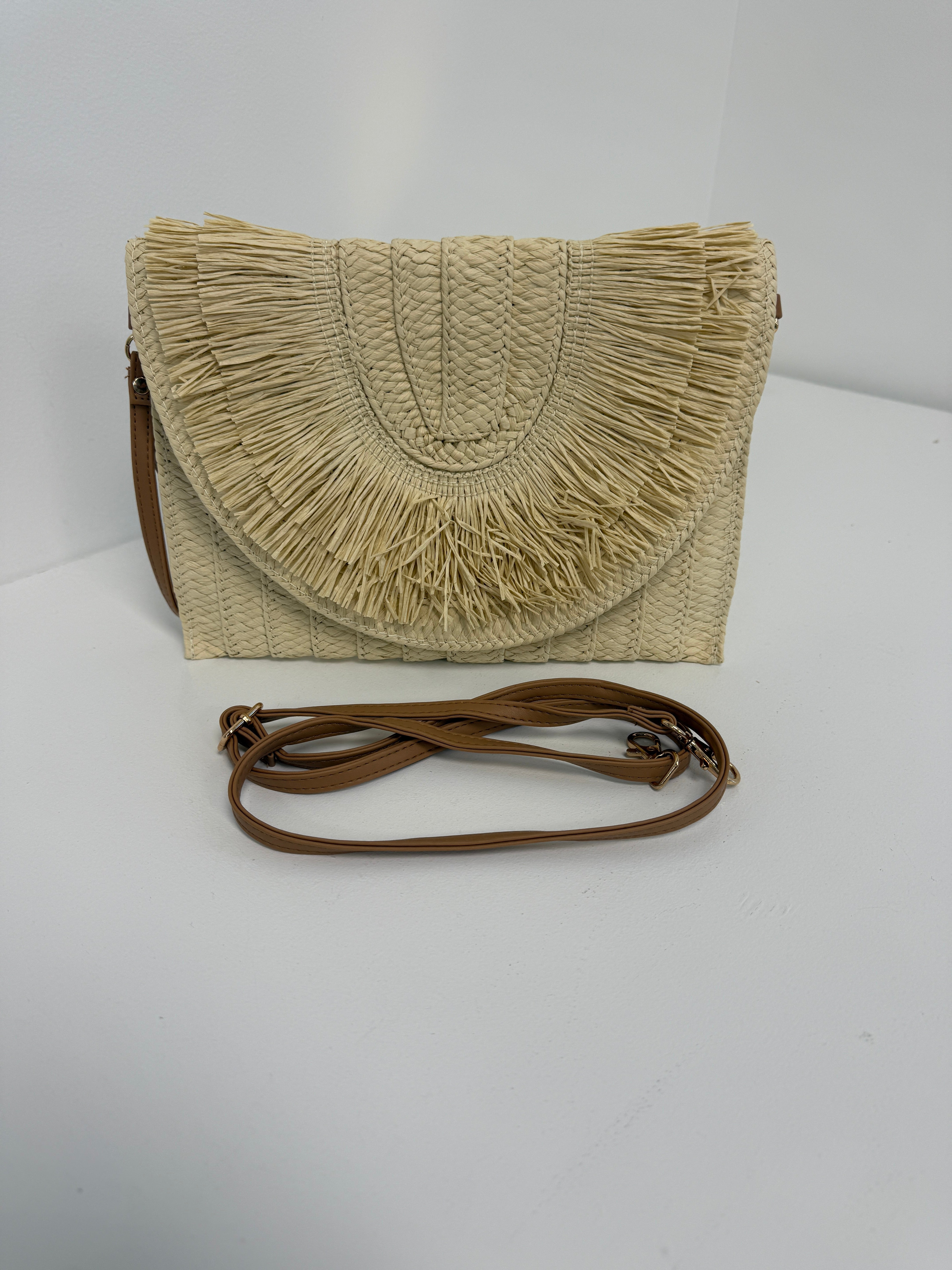 Tiki hut purse (Final Sale)