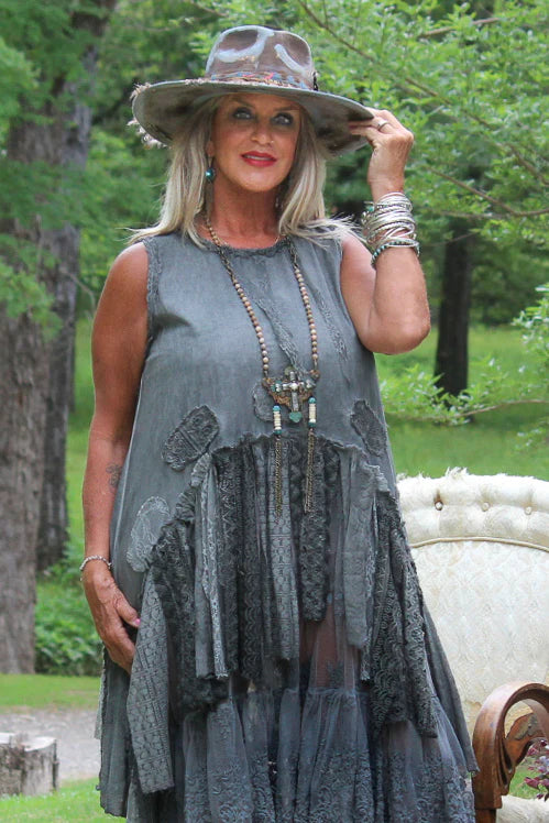 Jaded Gypsy Move With The Wind Tank - Charcoal
