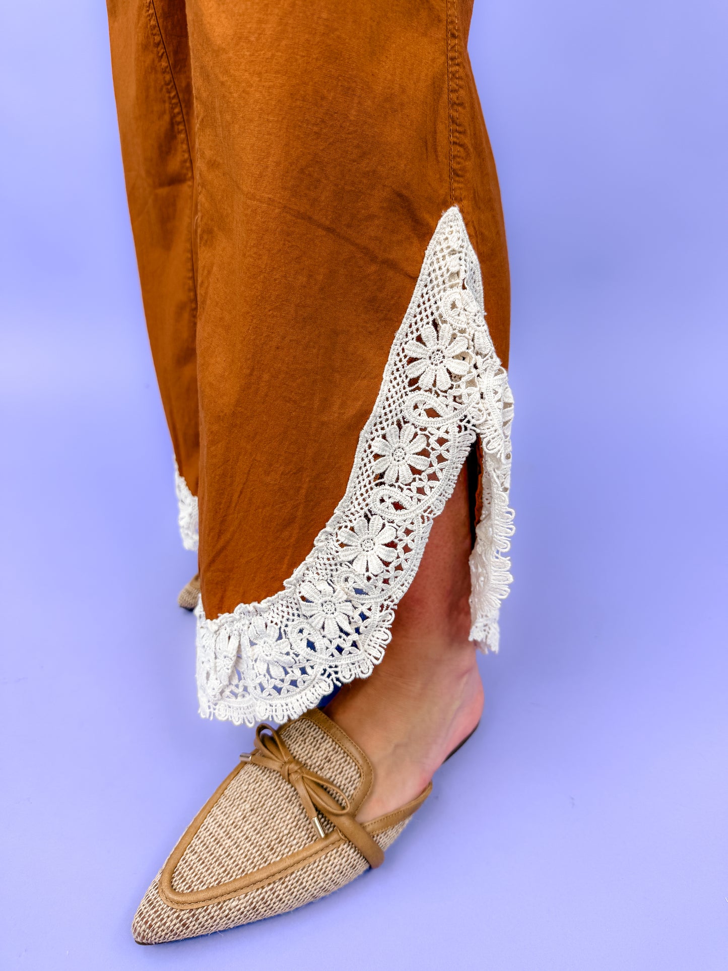 Lace Tulip Washed Denim Relaxed Fit Jean in Camel