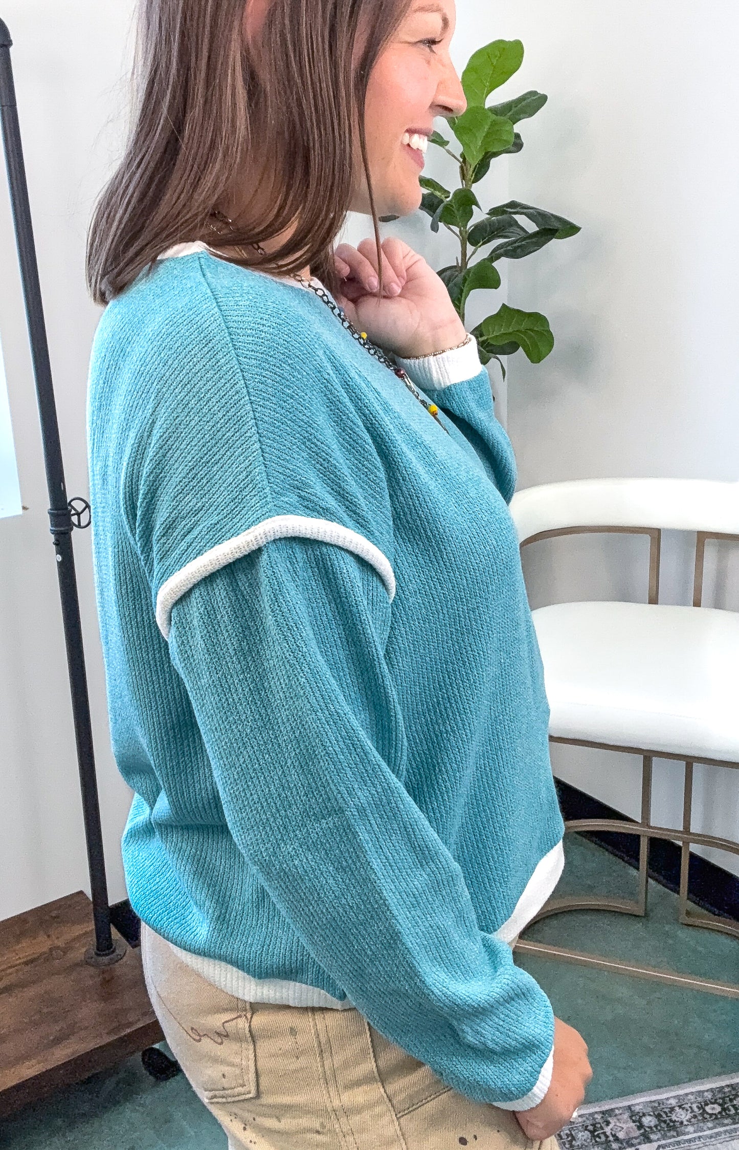 Ladies Color Block Rib Trim Round Neck Knit Sweater