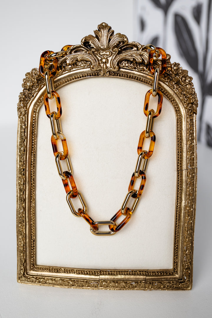 Linked Tortoise & Oval Chain Necklace
