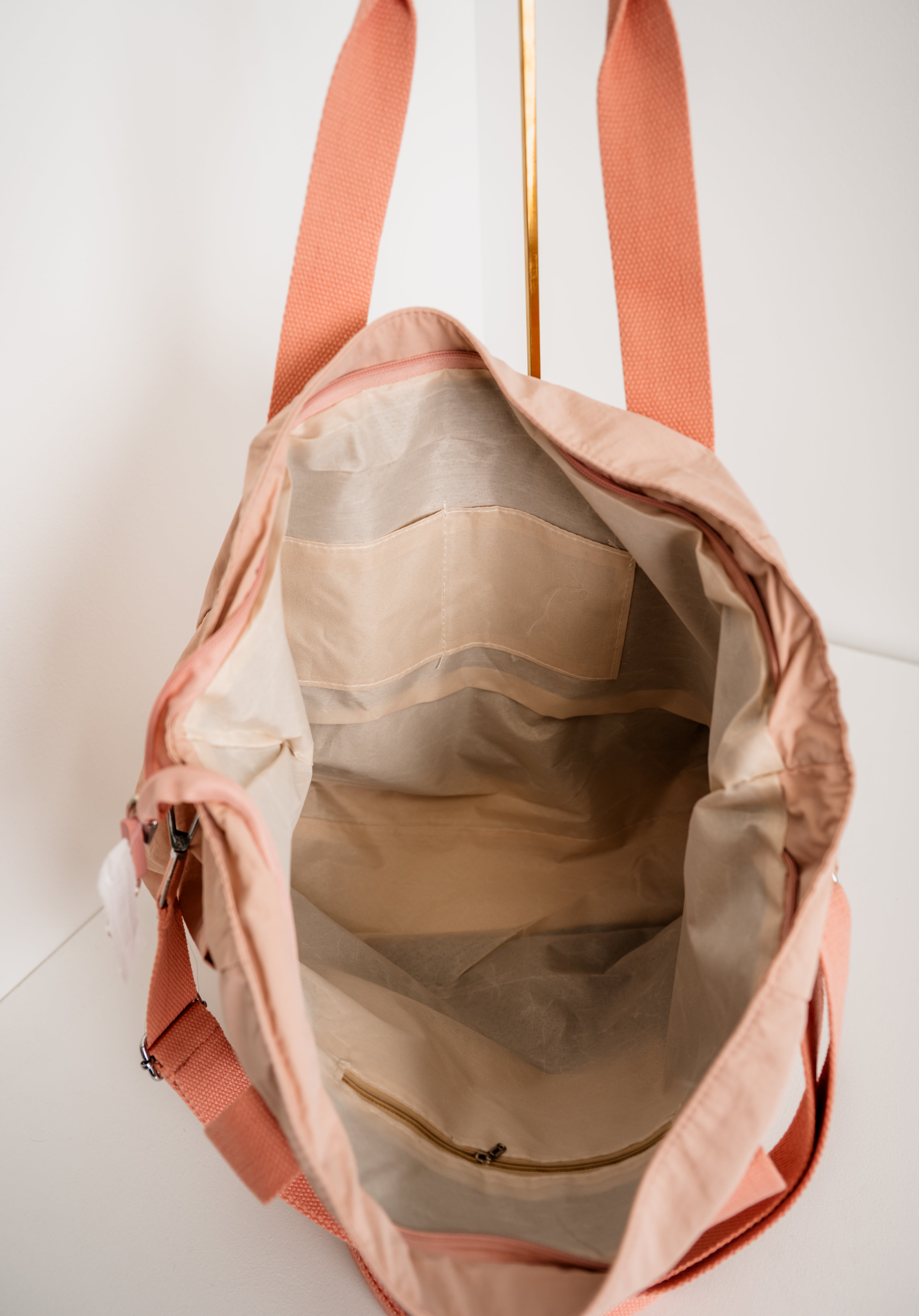Metro Maven Duffle Tote - Rose