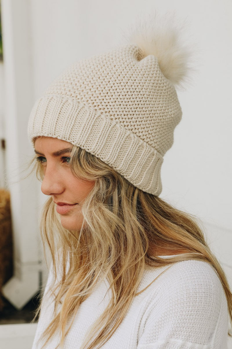 Snowy Horizon Knit Beanie - Oatmeal