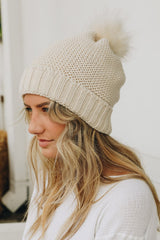 Snowy Horizon Knit Beanie - Oatmeal
