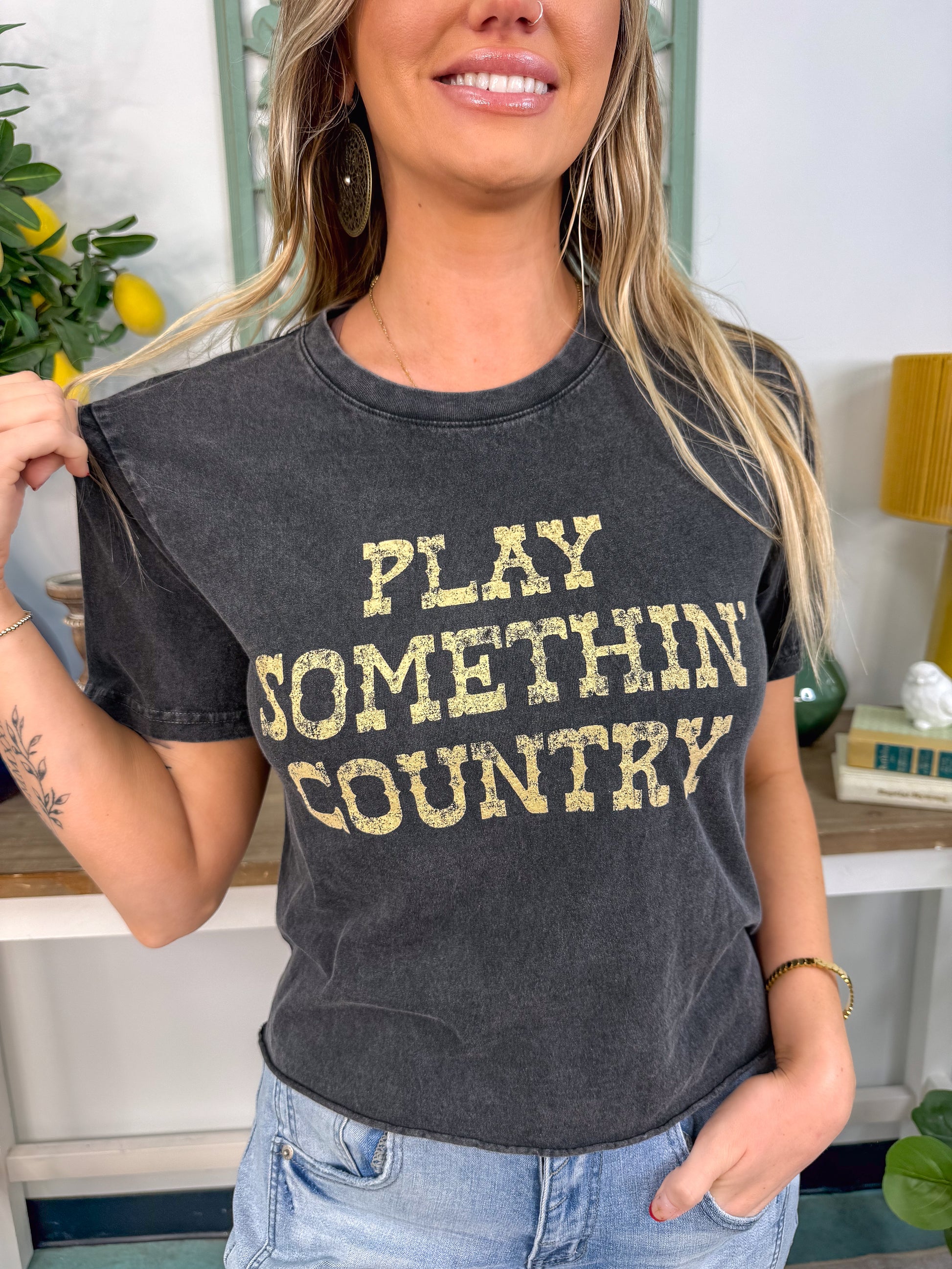 Play Somethin' Country Graphic Crop Tee - Black - Final Sale