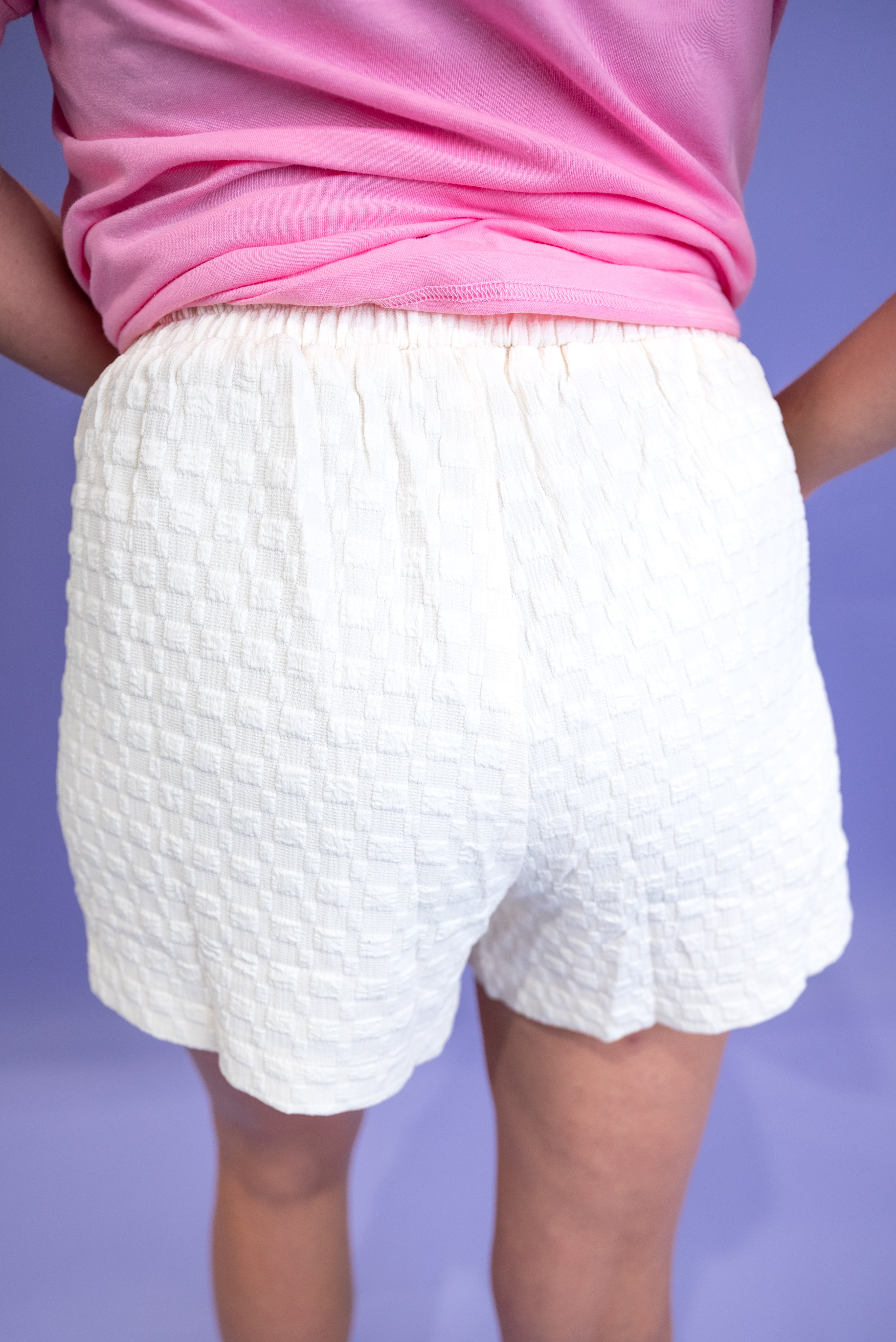 Relaxed Charm Pocket Shorts - Off White