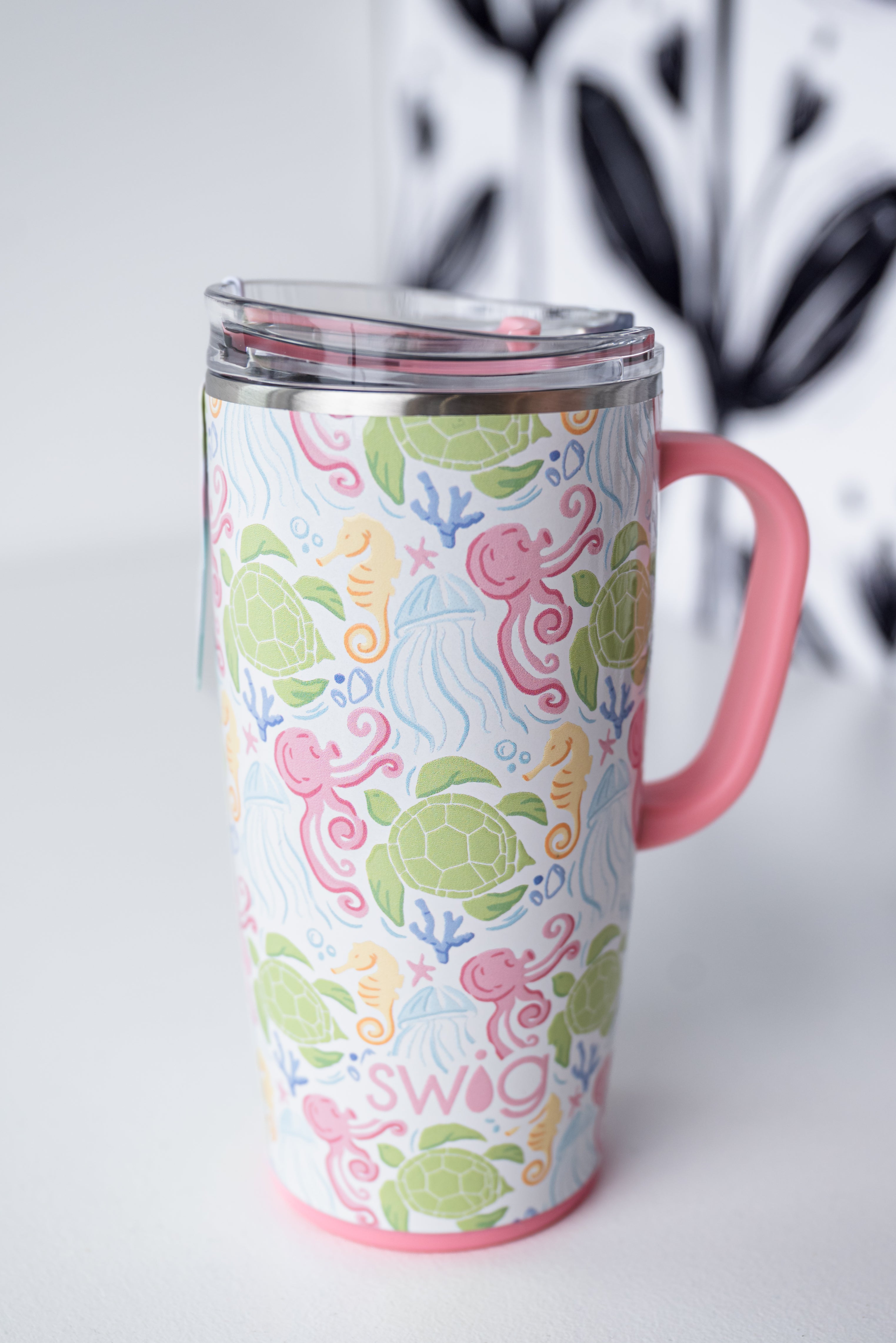 SWIG - Summer Salt Travel Mug 22oz