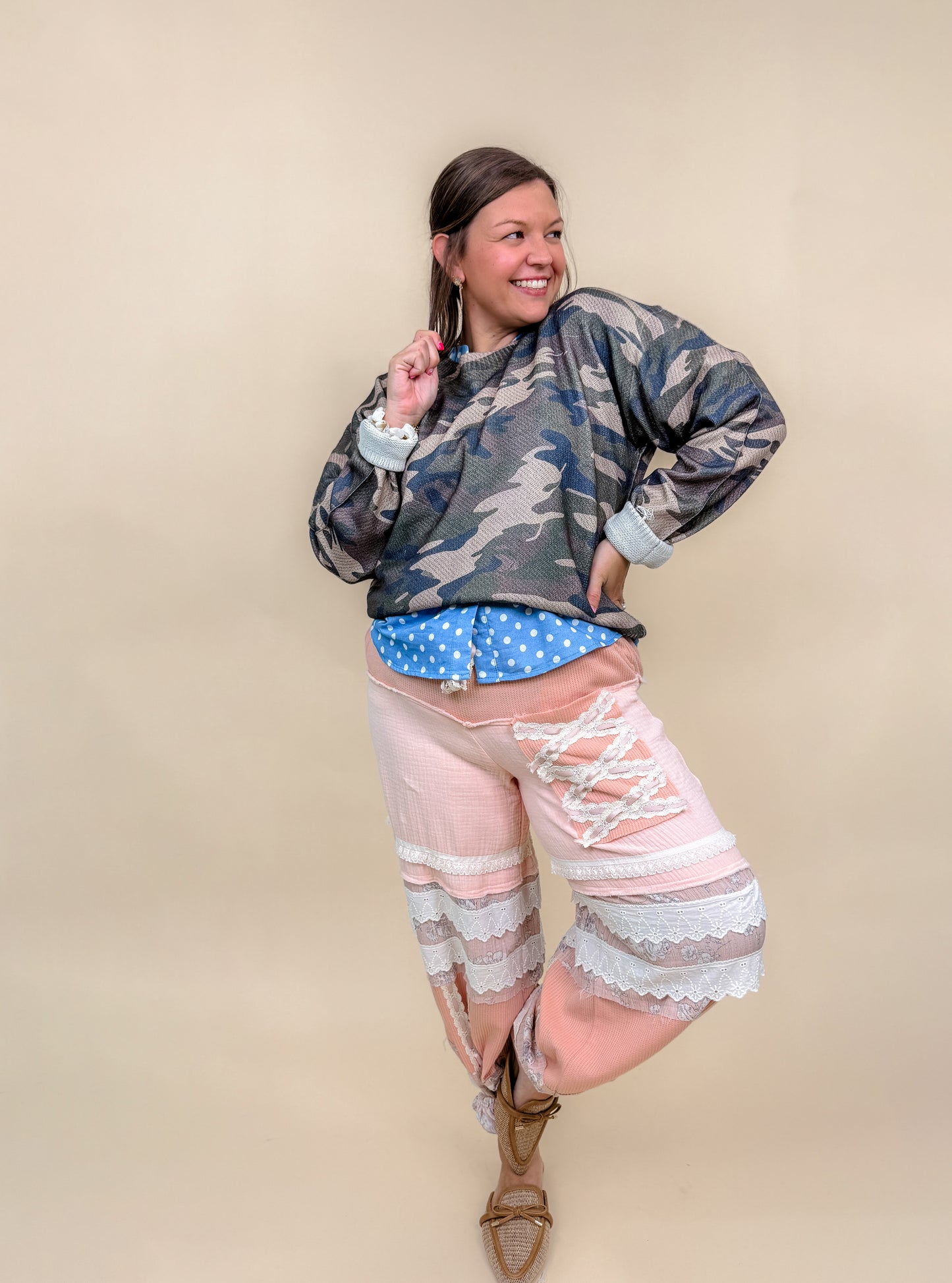 Vintage Camo Ribbon Bloom Pullover Sweater