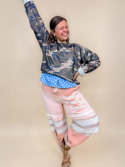Vintage Camo Ribbon Bloom Pullover Sweater