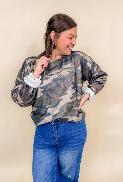 Vintage Camo Ribbon Bloom Pullover Sweater