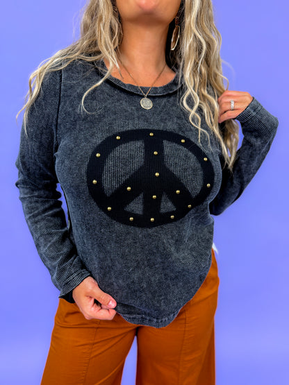 Vintage Washing Solid Peace Stud Outseam Thermal Knit Top