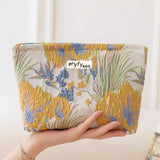Everyday Luxe Wash Bag - Yellow | DOORBUSTER