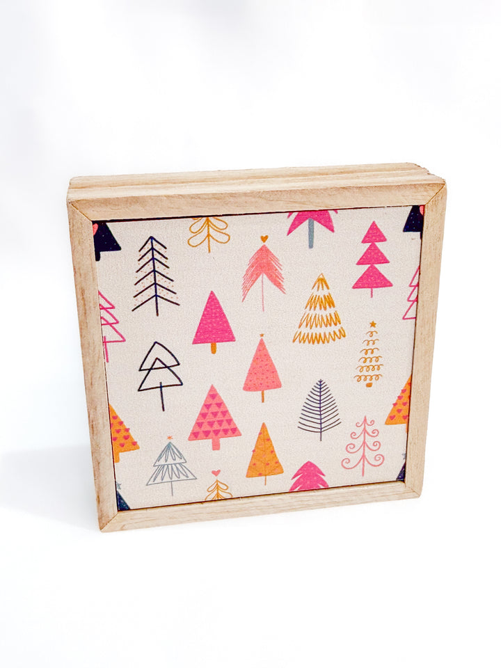 Christmas in July: Wooden Box Christmas Tree Sign