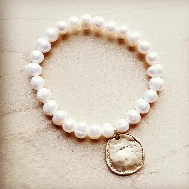 Freshwater Pearl Bracelet with Matte Gold Coin