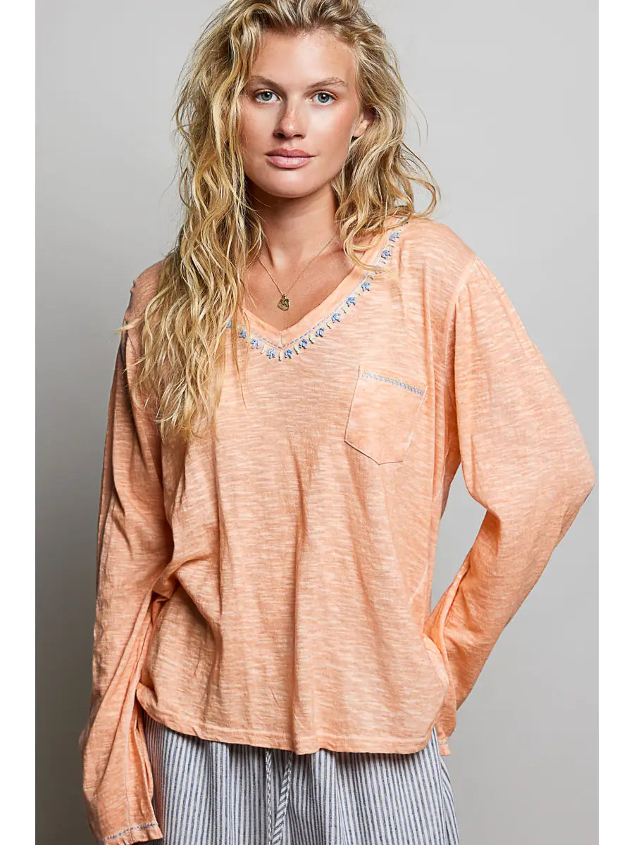 Lightweight Textured Hand-Stitch V-Neck Knit Pocket Top
